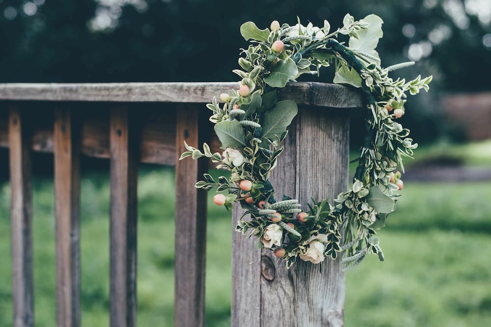 esküvői dekor greenery kiegészítő